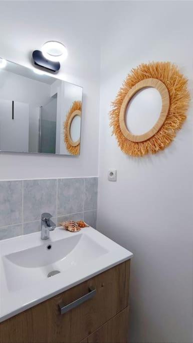 Appartement Cosy, Detente Avec Terrasse 프루투에트 외부 사진