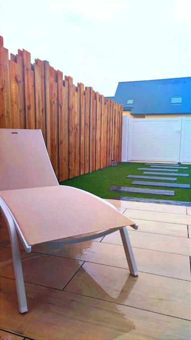 Appartement Cosy, Detente Avec Terrasse 프루투에트 외부 사진