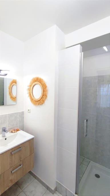 Appartement Cosy, Detente Avec Terrasse 프루투에트 외부 사진