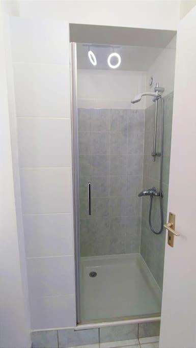 Appartement Cosy, Detente Avec Terrasse 프루투에트 외부 사진